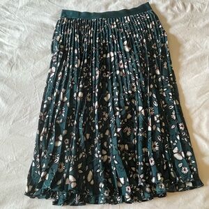 Express | Floral Pleated Midi Skirt | Small | Green